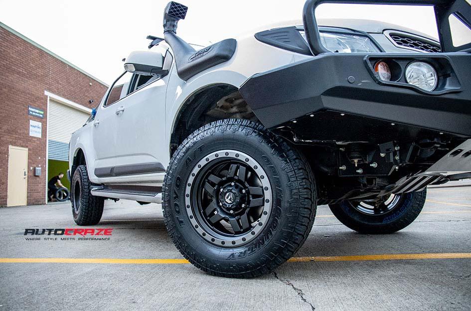 HOLDEN COLORADO ANZA MATTE BLACK WITH ANTHRACITE RING